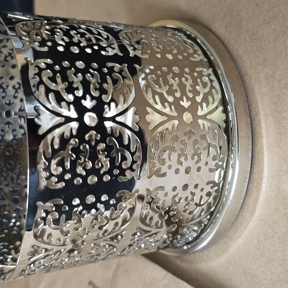 Partylite  Holiday Garland Jar Holder - Picture 2 of 6